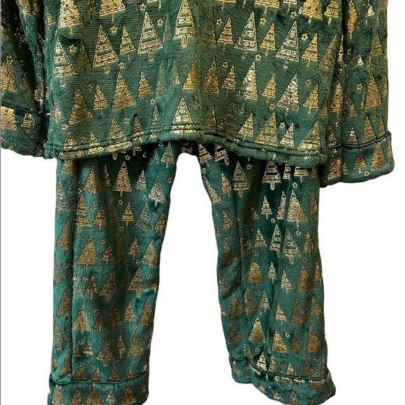 SOFT AND COZY CHRISTMAS TREE PAJAMAS  XS/S - Picture 9 of 16